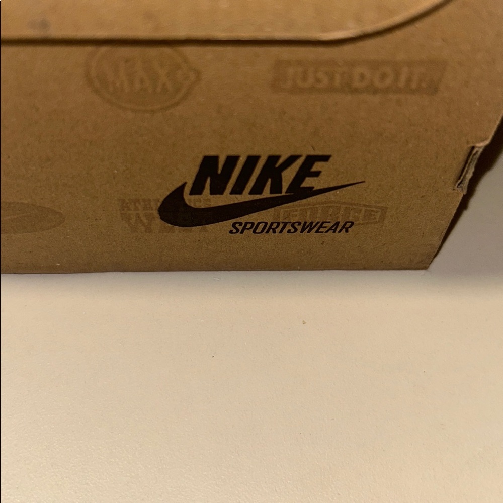 “NEW! RARE…”NIKE” Black Gladiateur II Sneaker/Sandals ♥️ - Picture 7 of 7